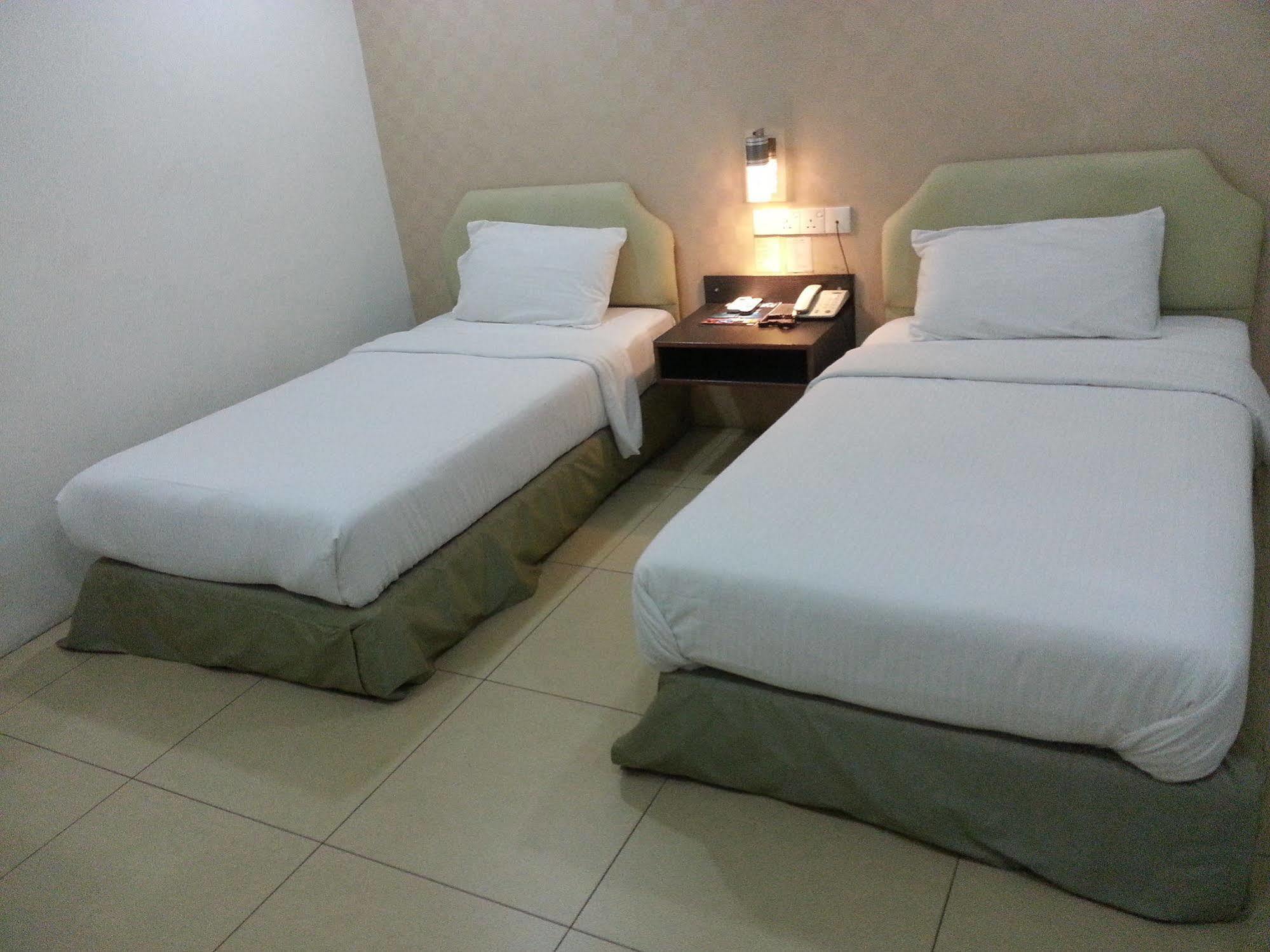 Hotel Avenue Kuantan Exterior foto